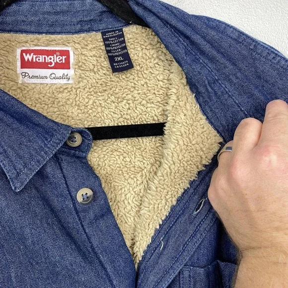 Wrangler Jacket Mens‎ 2XL Blue Sherpa Lined Denim Shirt Jacket Shacket Pockets - Picture 2 of 11
